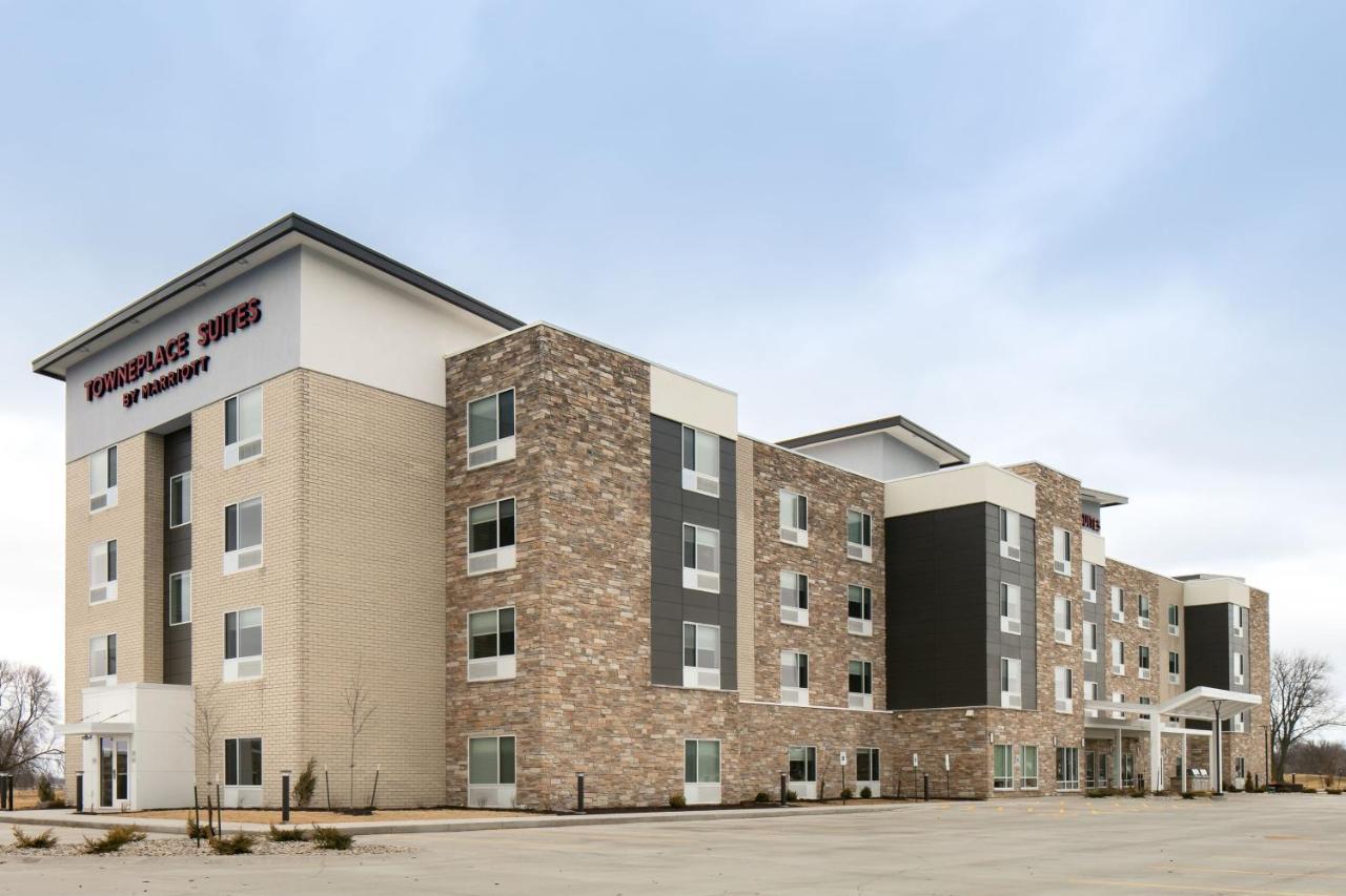 Towneplace Suites By Marriott Oshkosh Exteriér fotografie