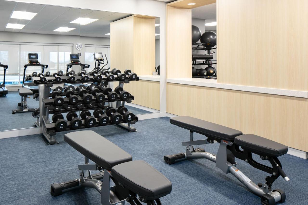 Towneplace Suites By Marriott Oshkosh Exteriér fotografie