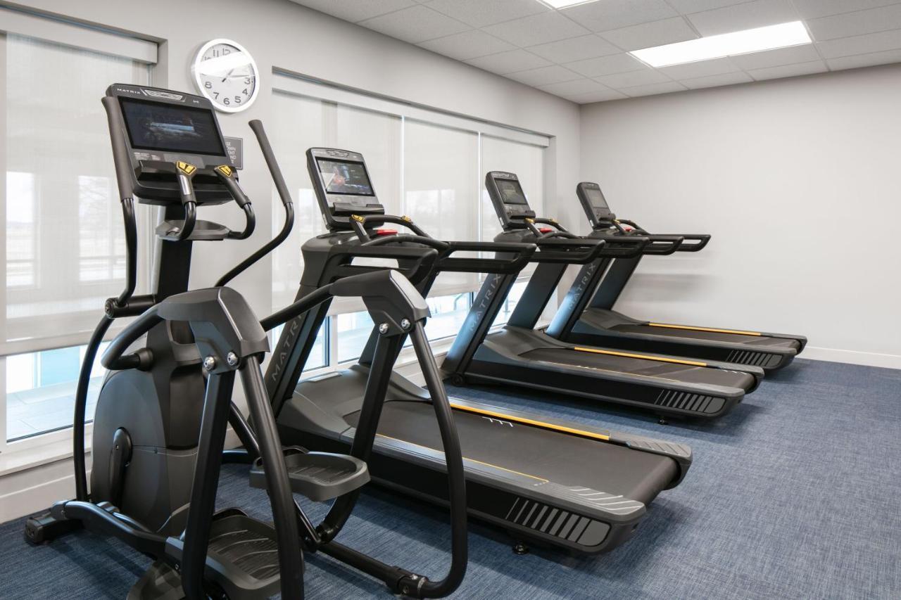 Towneplace Suites By Marriott Oshkosh Exteriér fotografie